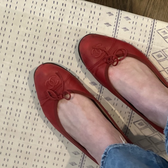 Chanel Ballet Flats - gorgeous red! - Picture 7 of 8